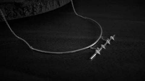 'Manka' Necklace (Silver Version)